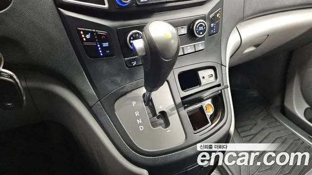 Hyundai The New Grand Starex id 2570812 из Кореи 19