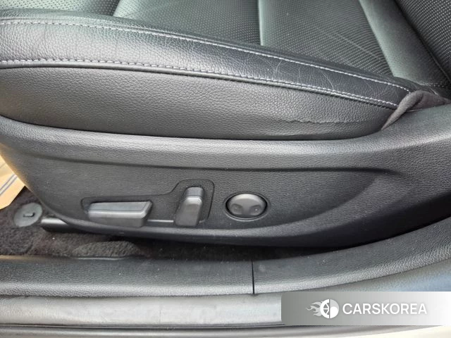 Kia Come New K7 id 4658425 из Кореи 19