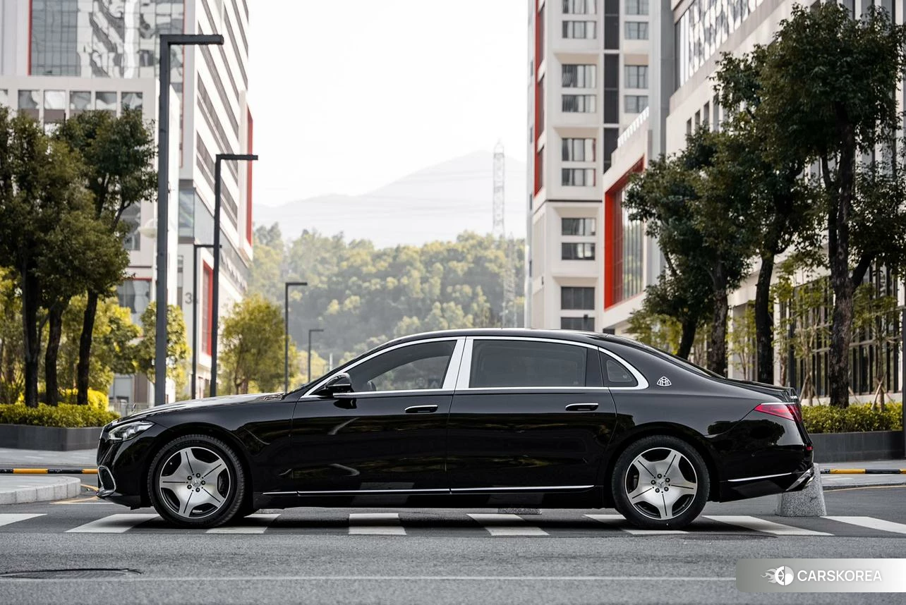 Mercedes-Benz Maybach S-class id 4454636 из Китая 19