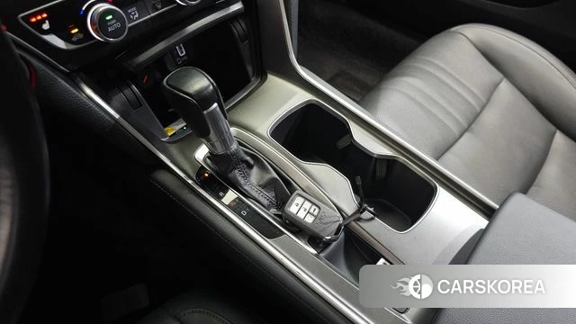 Honda Accord 10th Generation id 4458975 из Кореи 32