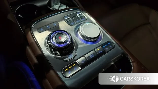 Genesis G90 (RS4) id 3405619 из Кореи 19