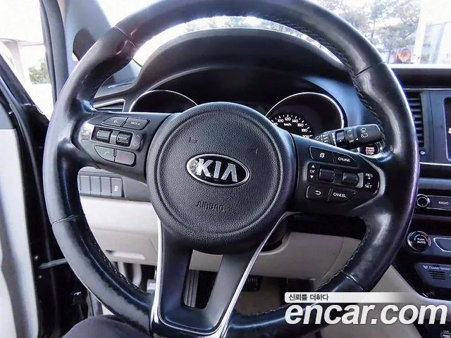 Kia All New Carnival id 2882052 из Кореи 19