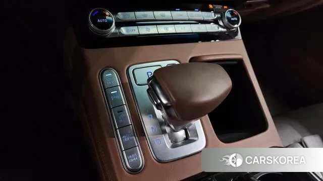 Genesis G90 id 3076735 из Кореи 19