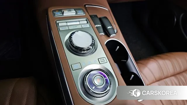 Genesis GV70 id 3341971 из Кореи 19