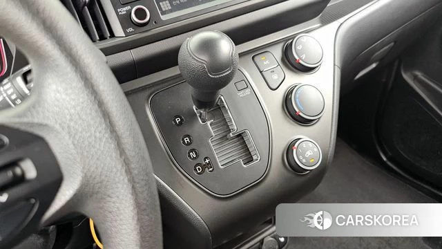 Kia The New Kia Ray id 4280362 из Кореи 19