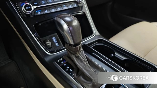 Hyundai Grandeur IG id 4924031 из Кореи 19