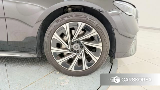 Mercedes-Benz E-Class W214 id 4400816 из Кореи 19