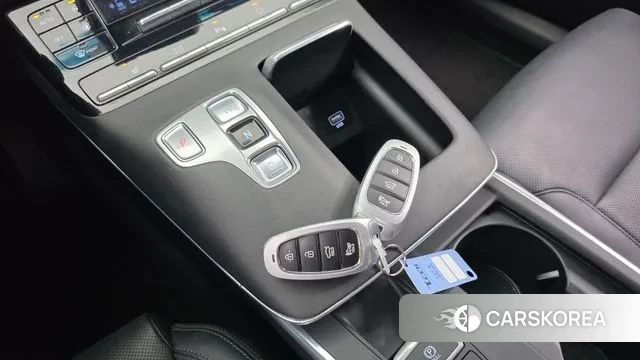 Hyundai The New Grandeur IG id 3133936 из Кореи 19