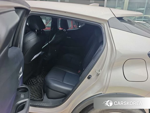Toyota C-HR id 4367081 из Китая 14