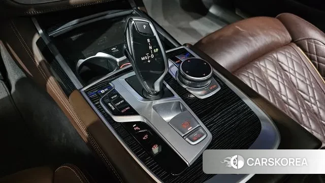 BMW 7 Series (G11) id 3681334 из Кореи 19