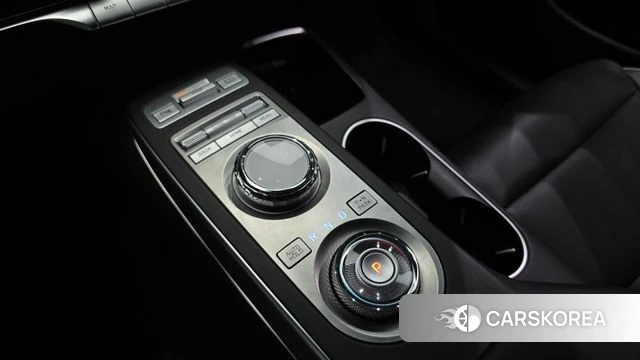 Genesis GV70 id 4630735 из Кореи 32