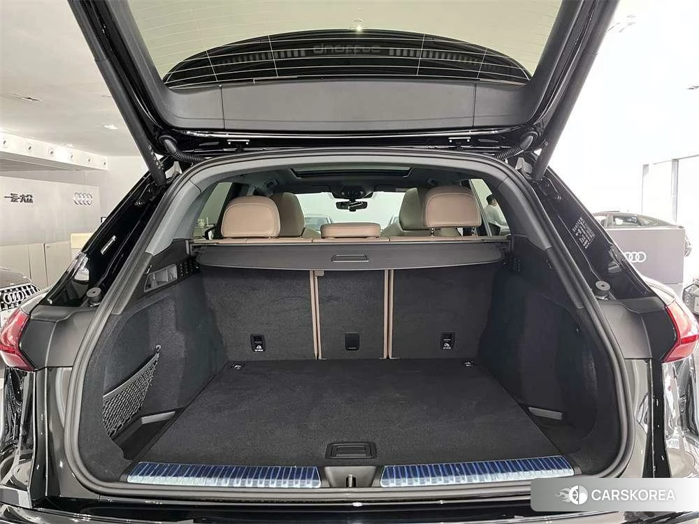 Audi Q5L id 4454048 из Китая 16