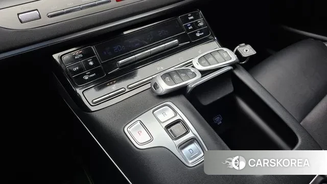 Hyundai The New Grandeur IG id 2940724 из Кореи 19