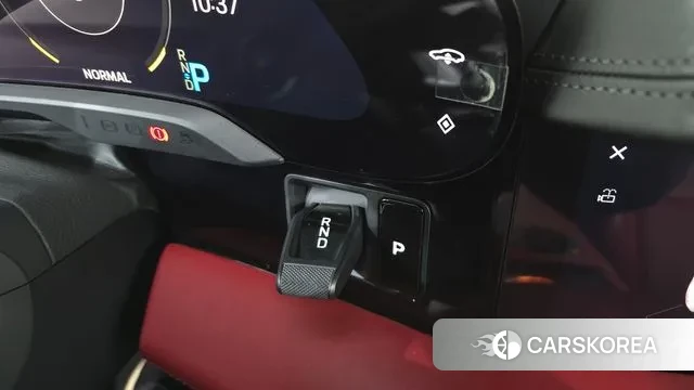 Porsche Taycan id 3681210 из Кореи 19