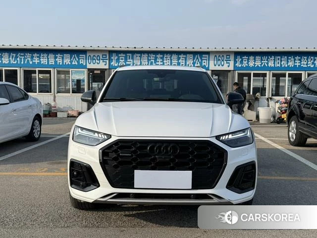 Audi Q5L id 4207328 из Китая 15