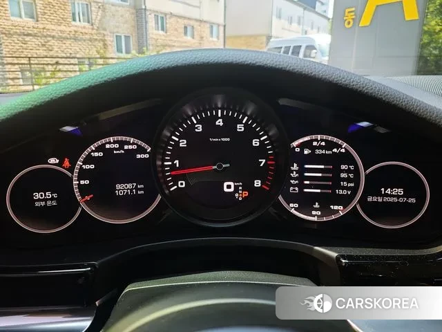 Porsche Panamera (971) id 2973568 из Кореи 19