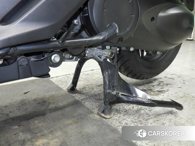 Honda FORZA id 4184454 из Японии 23