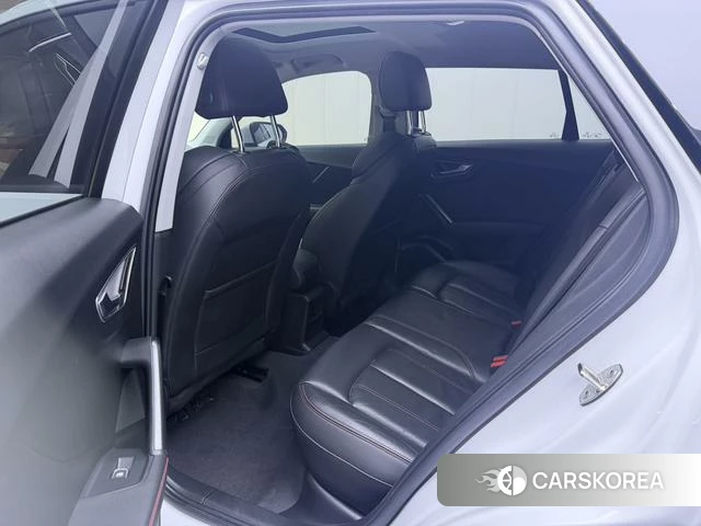 Audi Q2L id 4342150 из Китая 12