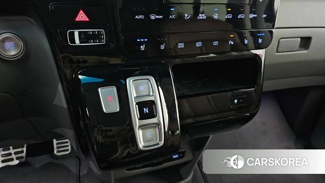 Hyundai Staria id 4337928 из Кореи 30