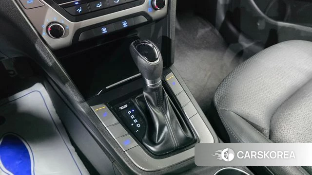 Hyundai Avante AD id 4496856 из Кореи 29