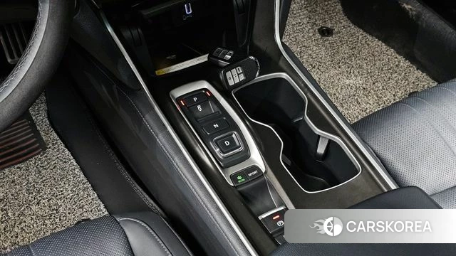 Honda Accord 10th Generation id 3936992 из Кореи 19