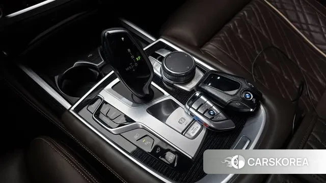 BMW 7 Series (G11) id 3291739 из Кореи 19