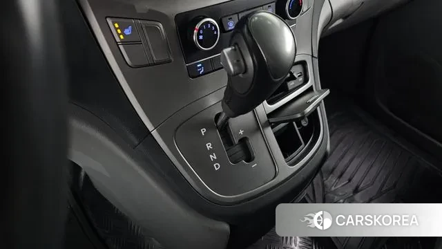 Hyundai The New Grand Starex id 3459616 из Кореи 19