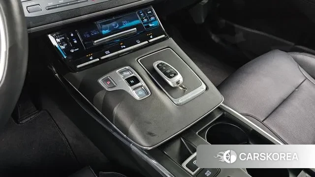 Hyundai The New Grandeur IG id 3307430 из Кореи 19