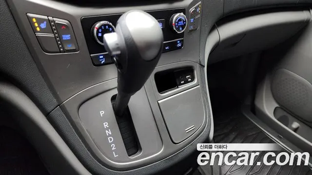 Hyundai The New Grand Starex id 2491354 из Кореи 19