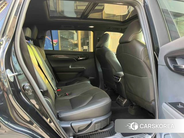 Toyota Crown Lufang id 4263649 из Китая 34