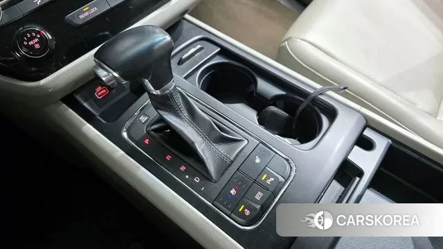 Kia All New Carnival id 3608468 из Кореи 19