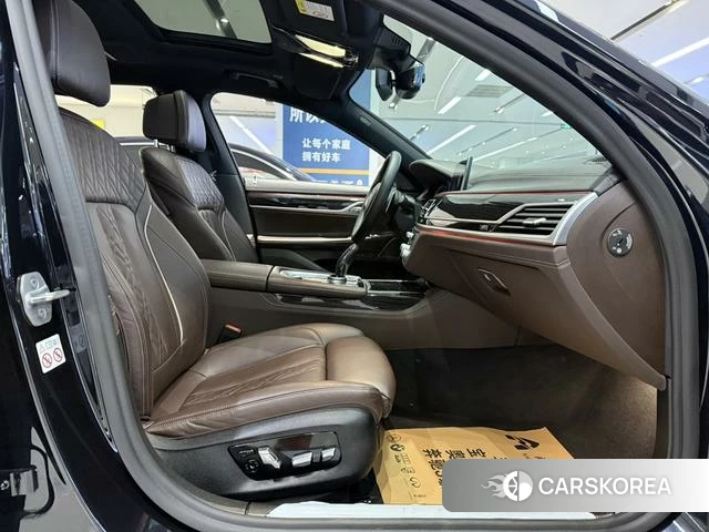 BMW 7 series id 4278218 из Китая 16