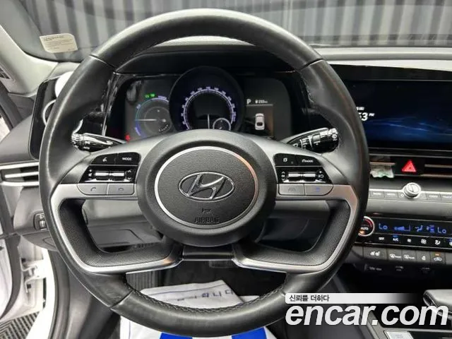 Hyundai Avante Hybrid (CN7) id 2710100 из Кореи 16