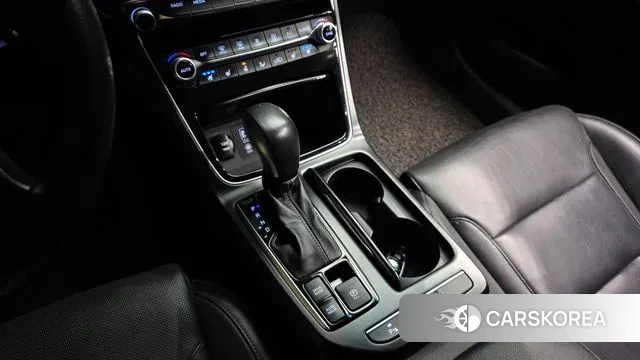 Hyundai Grandeur IG id 3215172 из Кореи 19