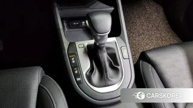 Kia Come New K3 id 3722762 из Кореи 19