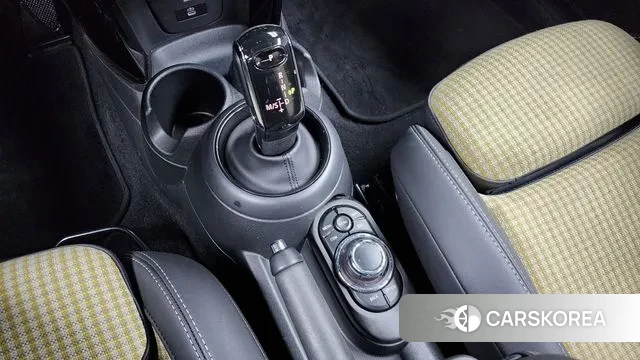 Mini Cooper id 3372812 из Кореи 19