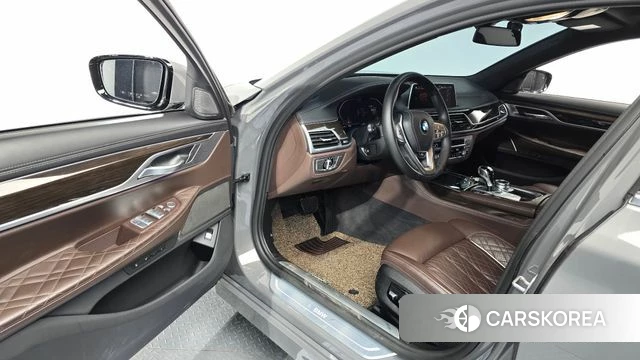 BMW 7 Series (G11) id 4490051 из Кореи 33