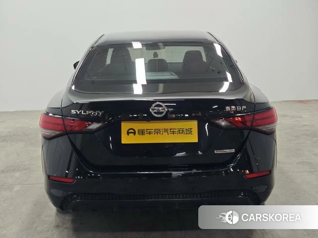 Nissan Xuan Yi id 4212660 из Китая 19