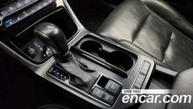 Hyundai Grandeur IG id 2484735 из Кореи 19