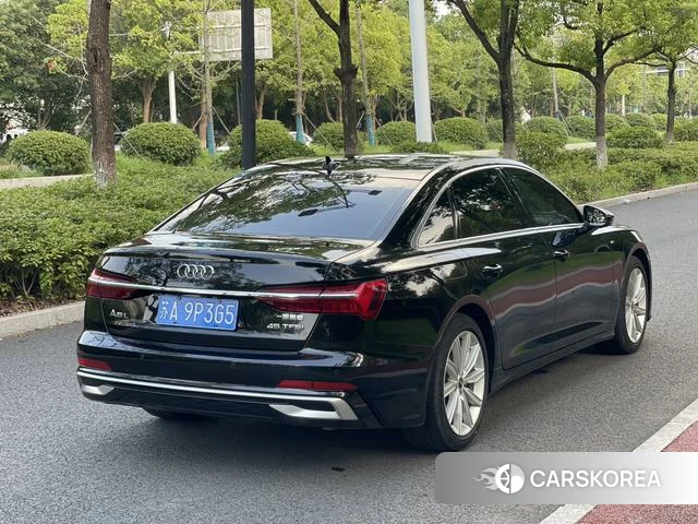 Audi A6L id 4277680 из Китая 10