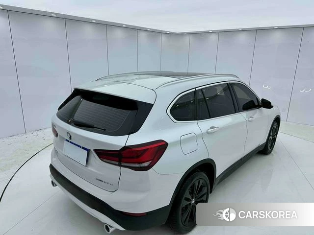 BMW X1 id 4255804 из Китая 22