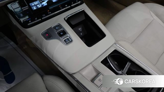 Hyundai The New Grandeur IG Hybrid id 3818535 из Кореи 19