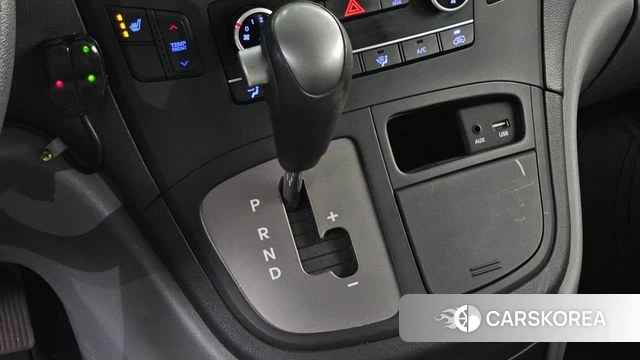 Hyundai The New Grand Starex id 4536197 из Кореи 29