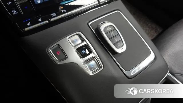 Hyundai The New Grandeur IG Hybrid id 3044948 из Кореи 19