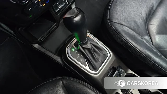 Jeep Renegade id 3044304 из Кореи 19