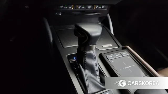 Lexus ES300h 7th generation id 3746433 из Кореи 19