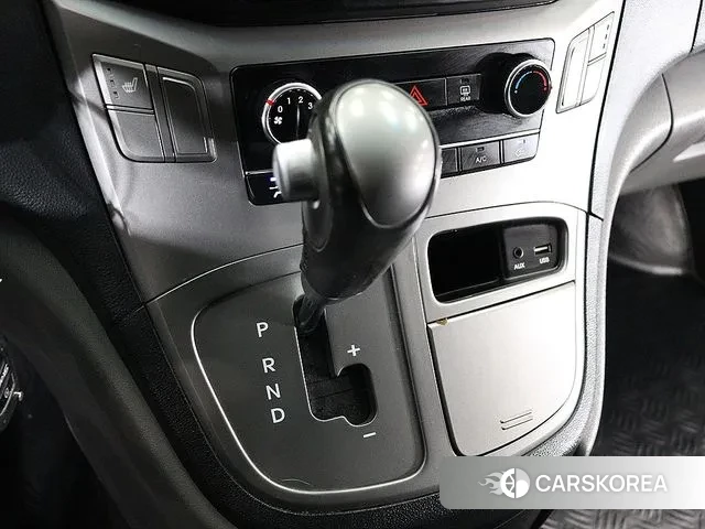 Hyundai The New Grand Starex id 3607748 из Кореи 19