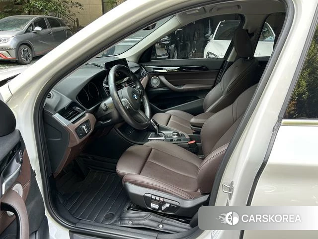 BMW X1 id 4299585 из Китая 10