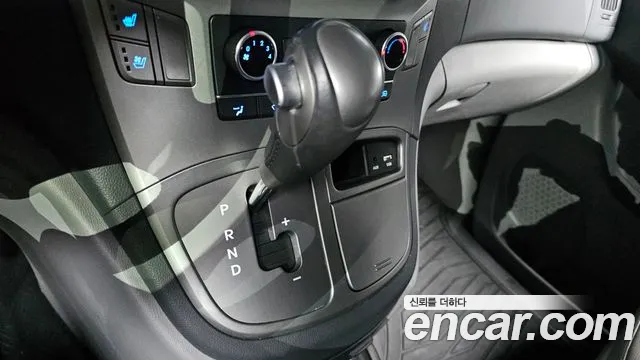 Hyundai The New Grand Starex id 2702157 из Кореи 19