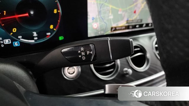 Mercedes-Benz E-Class W213 id 3965637 из Кореи 19